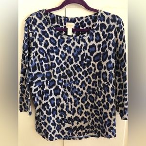 Chico’s navy/royal blue animal print knit shirt top